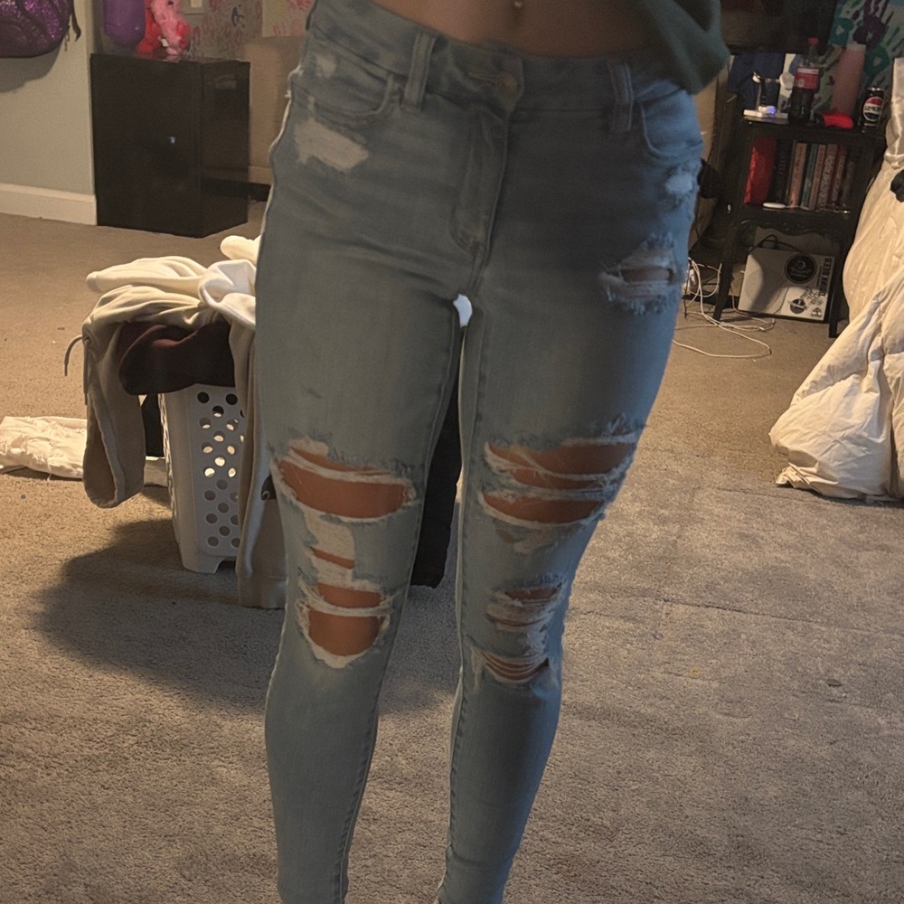 American Eagle By Payless Light Blue Distressed Skinny Jeans